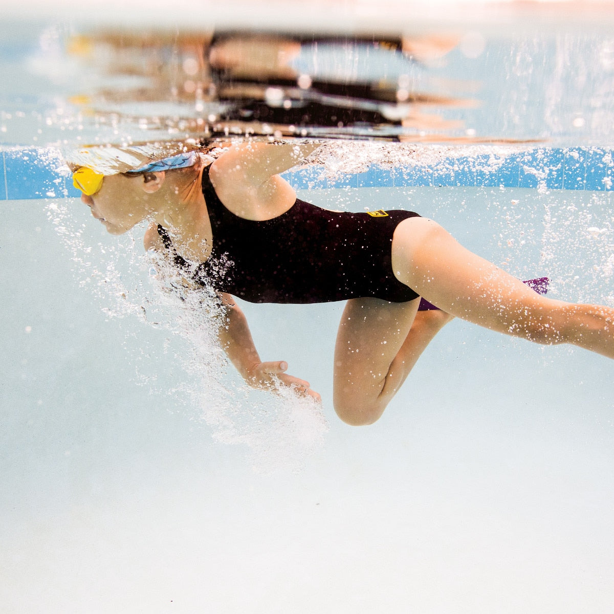 Finis Onesie Sublimated Suit Bladeback Youth -DSC