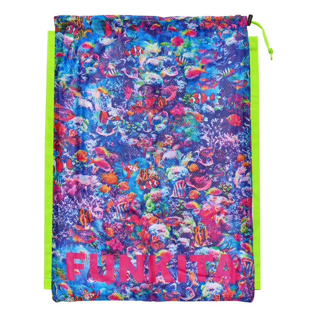 Funkita Gear Bag Mesh Bag, Sea Life Print. A mesh bag with a drawstring opening and shoulder straps. Printed with a coral theme. Main color blue.